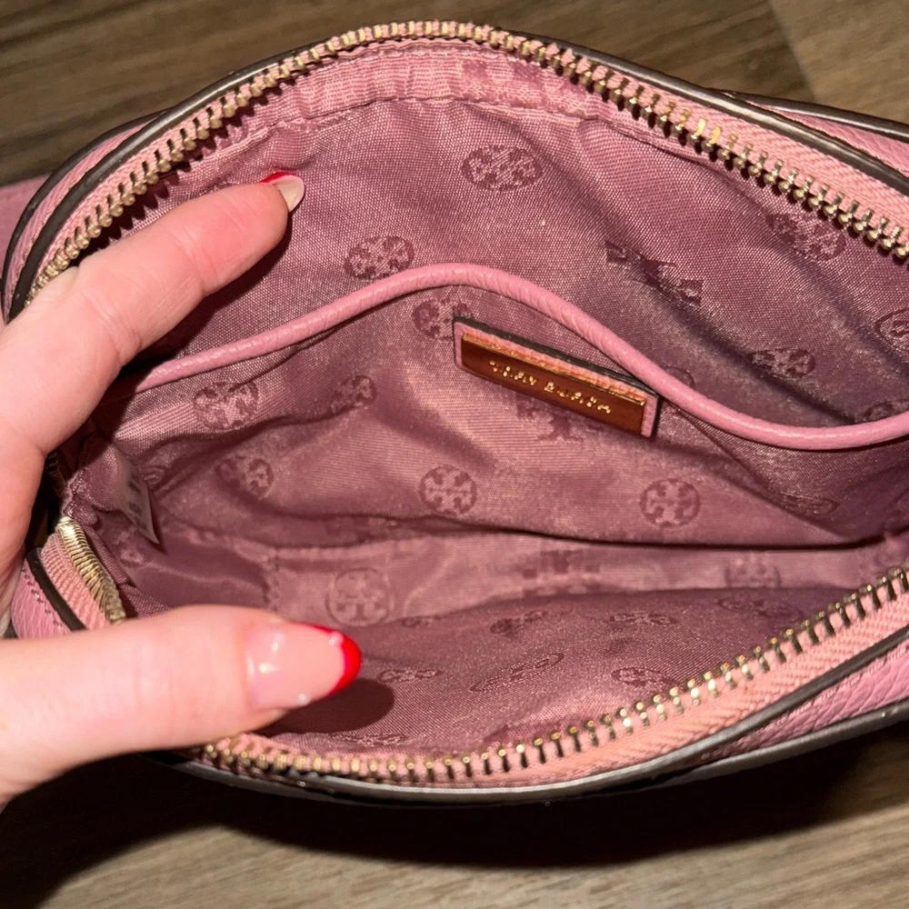 Tory Burch Pink Belt Bag - Picture 8 of 11
